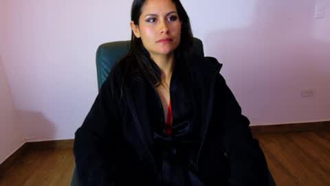 Snapshot of alanis_22 chatting on 05/18/26, 04:46 alanis online show from 05/18/26, 04:46