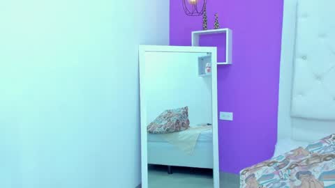 Ana online show from 01/11/25, 05:07