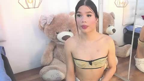 alanna_miaw online show from 11/15/25, 11:10