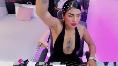 Alana online show from 06/15/26, 07:05
