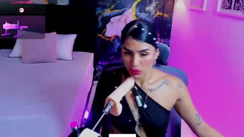Alana online show from 06/19/26, 07:50