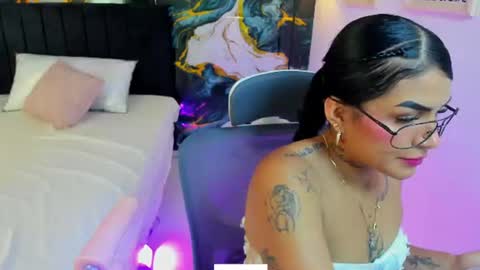 Alana online show from 06/23/26, 07:01