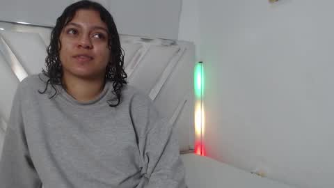 Snapshot of alannaharper chatting on 03/24/26, 12:43 ALANA online show from 03/24/26, 12:43