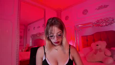 Snapshot of alannamilan chatting on 06/29/26, 07:14 alannamilan online show from 06/29/26, 07:14