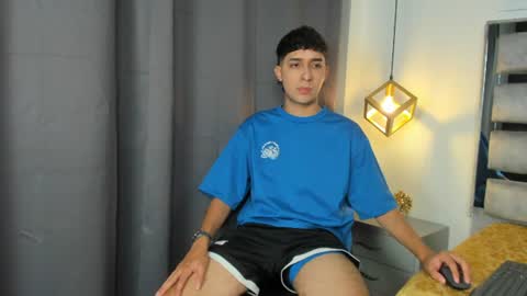 Snapshot of alantaylorr_ chatting on 07/05/26, 03:34 alantaylorr_ online show from 07/05/26, 03:34