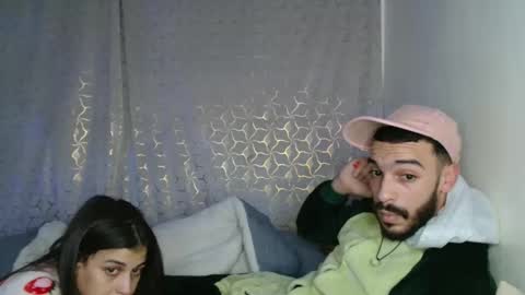 Snapshot of alaouirim25 chatting on 01/08/26, 12:35 AllylicArabis online show from 01/08/26, 12:35