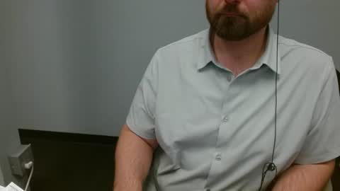 Snapshot of alaska4411 chatting on 01/14/25, 02:19 John online show from 01/14/25, 02:19