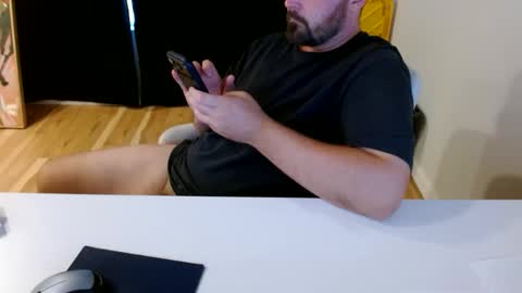 John online show from 06/11/26, 12:43