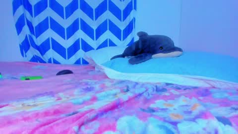 Snapshot of alaska_drew chatting on 01/18/25, 06:13 Alaska online show from 01/18/25, 06:13