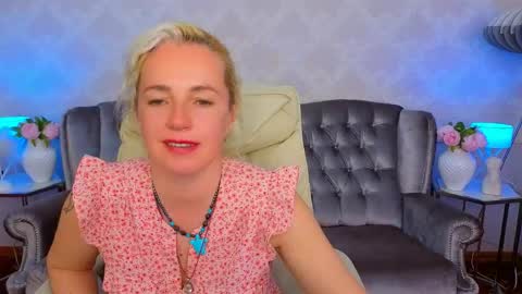 Snapshot of alaska_si chatting on 05/17/26, 12:23 alaska_si online show from 05/17/26, 12:23