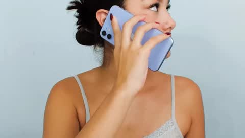 Snapshot of alasska_18 chatting on 10/08/25, 10:07 alasska_18 online show from 10/08/25, 10:07