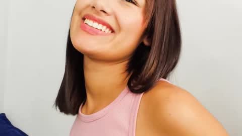 Snapshot of alasska_18 chatting on 10/12/25, 12:09 alasska_18 online show from 10/12/25, 12:09