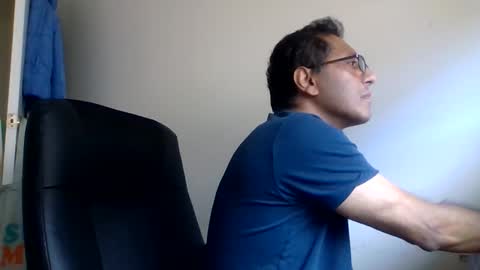 Snapshot of albalchal1973 chatting on 03/22/26, 10:35 albalchal1973 online show from 03/22/26, 10:35