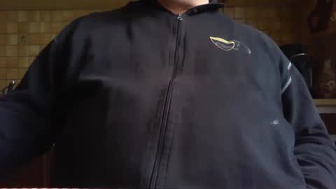 Snapshot of albert29 chatting on 09/09/25, 12:37 albert29 online show from 09/09/25, 12:37
