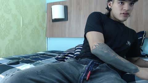 Albert online show from 02/06/25, 05:14