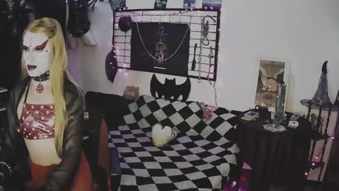 Snapshot of alchemymistic chatting on 03/05/25, 12:16 Mistic witch online show from 03/05/25, 12:16