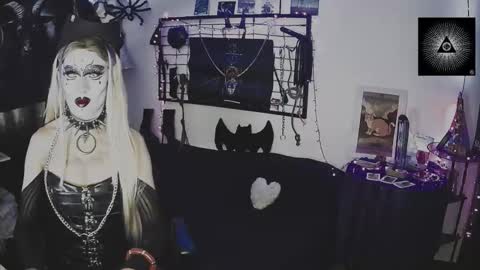 Snapshot of alchemymistic chatting on 09/14/25, 09:58 Mistic witch online show from 09/14/25, 09:58