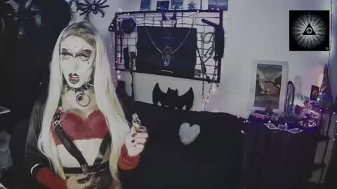 Snapshot of alchemymistic chatting on 09/19/25, 02:46 Mistic witch online show from 09/19/25, 02:46