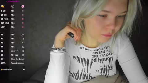 Snapshot of alchemyofsouls chatting on 03/11/26, 06:25 alchemyofsouls online show from 03/11/26, 06:25