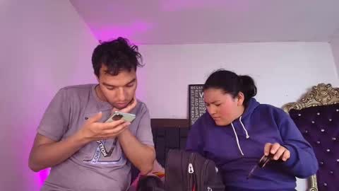 Snapshot of ale_and_shian chatting on 12/01/25, 06:35 Ale and shian online show from 12/01/25, 06:35