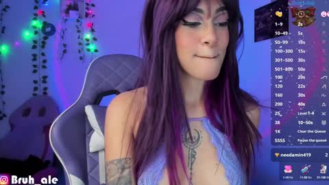 Snapshot of ale_petitee chatting on 12/19/24, 06:12 alexa online show from 12/19/24, 06:12