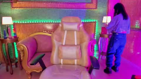 Aleja Online  GTM-5 700 1400 online show from 10/27/25, 12:09