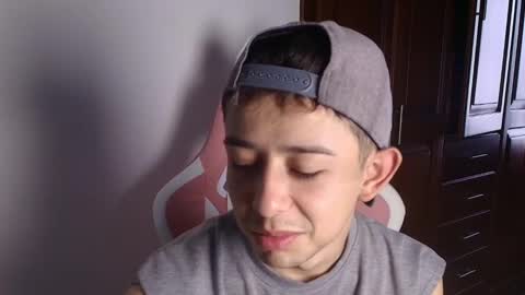 ALEC ANDREWS online show from 10/09/25, 07:56