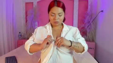 aleec_nyx online show from 12/21/25, 12:45