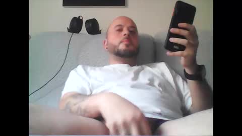 Snapshot of aleeexxxx4u chatting on 11/07/25, 09:31 aleeexxxx4u online show from 11/07/25, 09:31