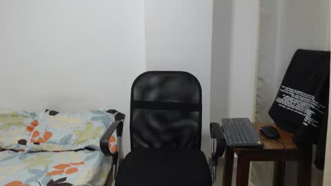 aleex_miller online show from 11/08/25, 04:12