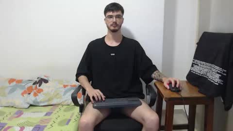 aleex_miller online show from 11/17/25, 03:23