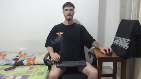 aleex_miller online show from 11/18/25, 10:31