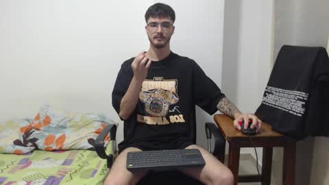 aleex_miller online show from 11/19/25, 01:05