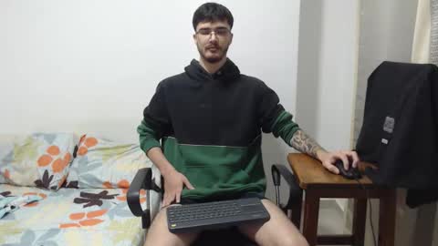 aleex_miller online show from 11/28/25, 03:42