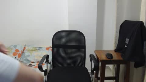 aleex_miller online show from 11/29/25, 07:55