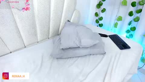 Roxana online show from 02/06/25, 08:07