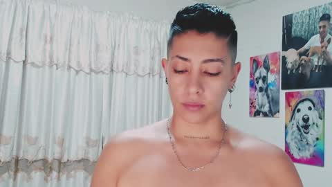 Alejandra online show from 12/06/24, 11:14