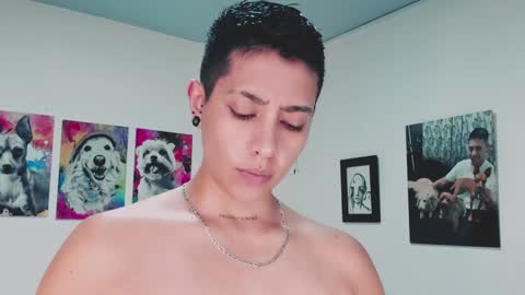 Alejandra online show from 12/18/24, 10:02