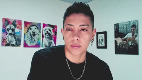 Alejandra online show from 01/04/25, 10:55