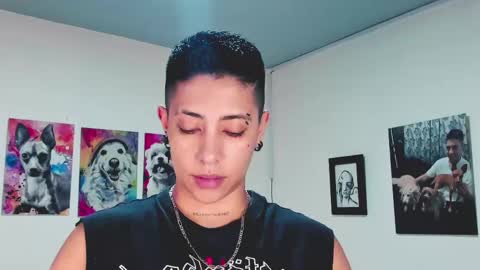 Alejandra online show from 03/04/25, 10:49