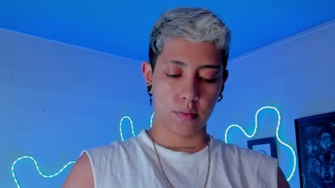 Alejandra online show from 06/13/26, 02:53