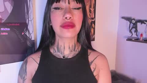 Snapshot of aleja_5 chatting on 03/09/26, 04:38 Ale online show from 03/09/26, 04:38