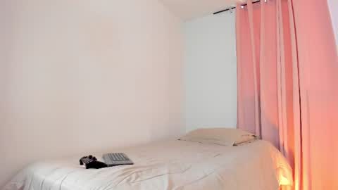 Alejandra Arango online show from 06/21/26, 08:22