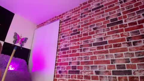 Aleja Hill online show from 06/11/26, 02:53