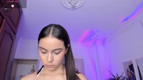 Alejandra online show from 03/05/25, 05:39