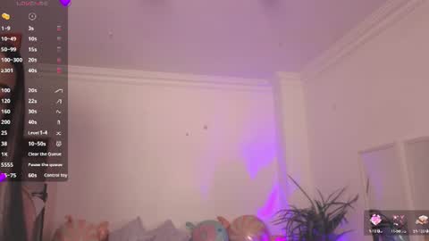 Alejandra online show from 06/26/26, 11:47