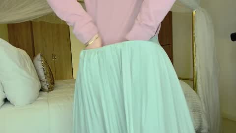 ALEJADOLLTS online show from 04/03/26, 11:36