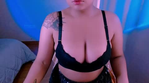 Alejandra  online show from 05/04/26, 09:22