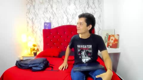 ALEJANDRA JAMES online show from 04/08/26, 02:22