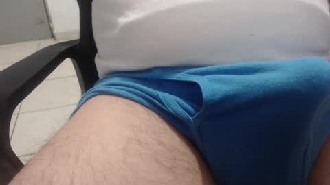 Snapshot of alejandro149288 chatting on 02/17/25, 01:58 Alex online show from 02/17/25, 01:58